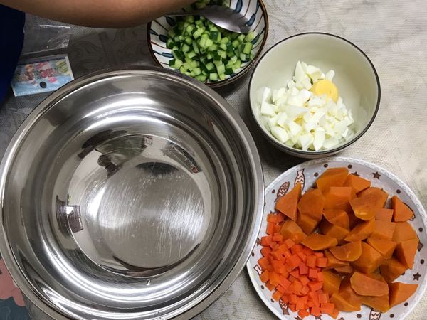 也可以省略步驟2跟3直接來組合

畢竟用刀開火還是很危險！