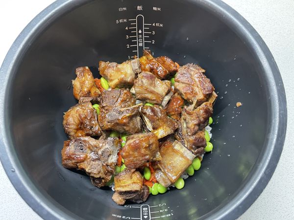 排骨放入