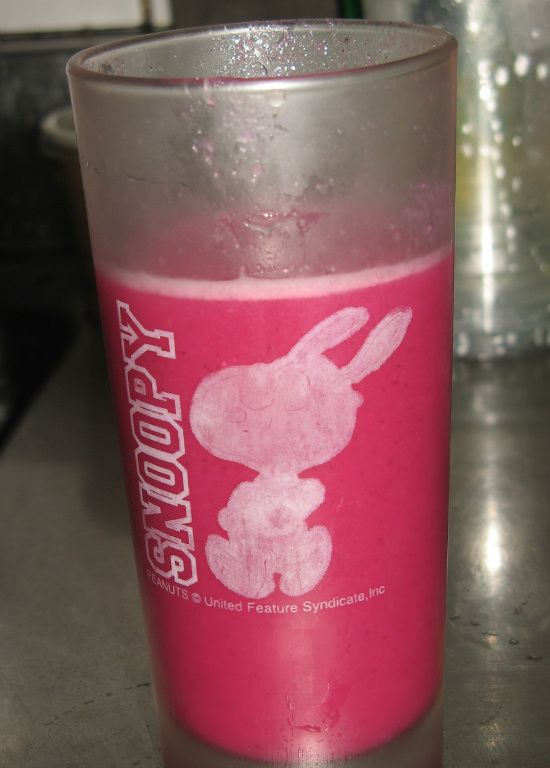 甜菜根+蘋果+檸檬+牛奶+適量的冷開水