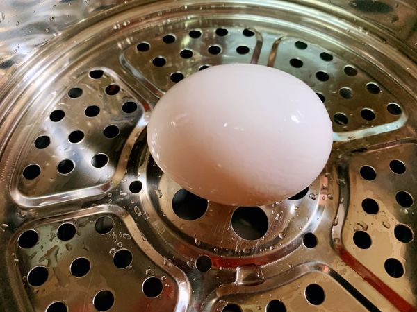 中層做蒸煮蛋。