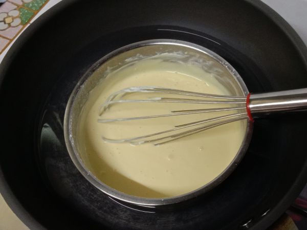 拌均勻，放在50度熱水保溫