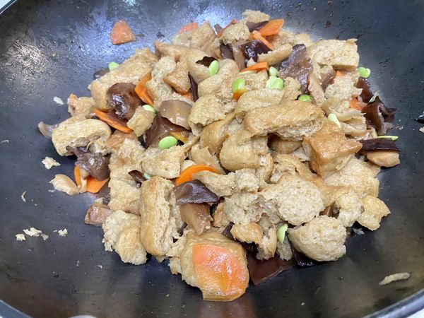 拌炒好就完成了.