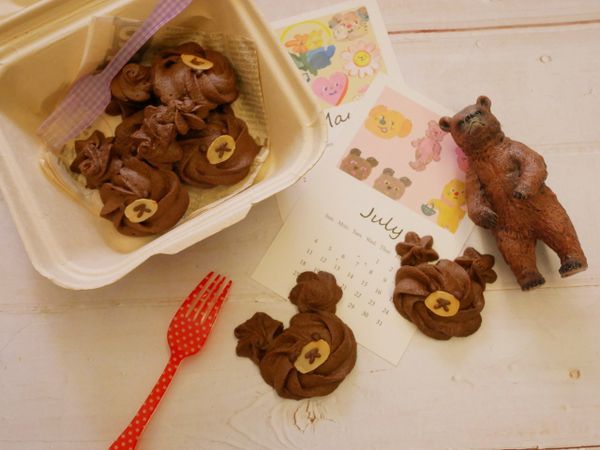 超簡單的「小熊巧克力擠花餅乾」是不是很可愛呀！！