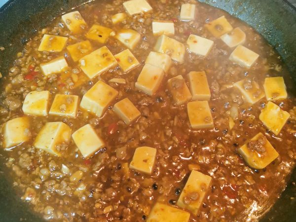 香氣十足的麻婆豆腐準備上桌😍