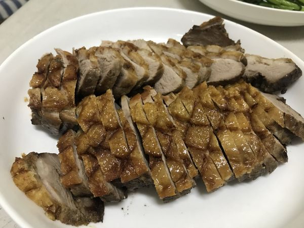 趁熱吃皮脆、肉多汁，鹹度都剛好😋