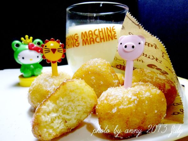 好吃的"迷你豆渣多拿滋"上桌品嚐囉~^o^