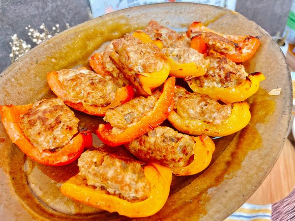 美味的甜椒鑲肉完成✅