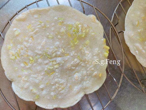 14.若不即時使用，起鍋放於墊架上放涼。(避免熱氣悶著變有水氣)