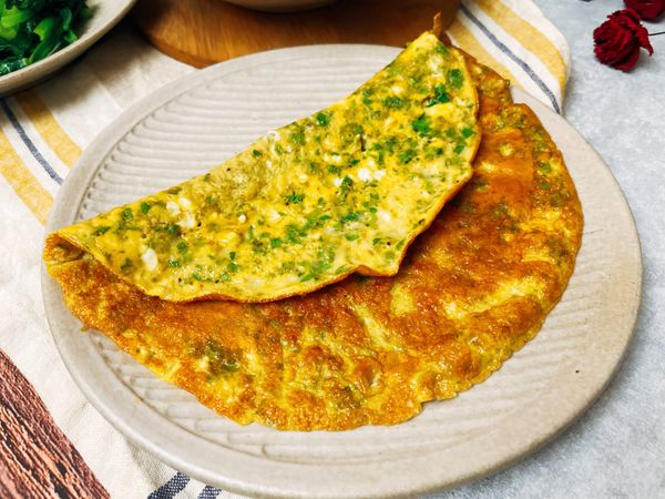 善用平常不會吃到的芹菜葉，也是一道下飯家常菜喔！