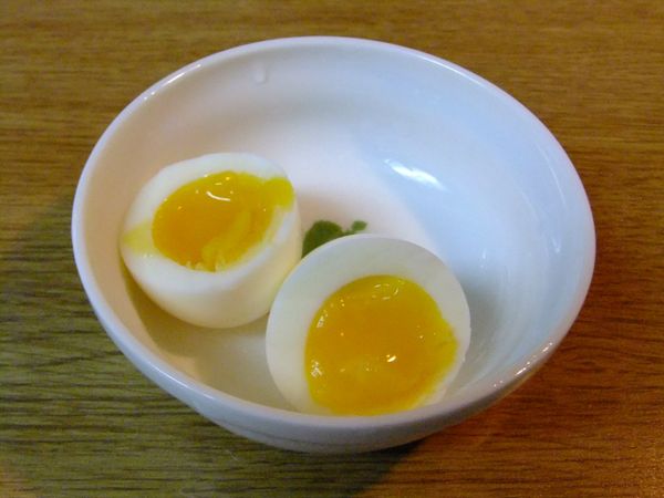 3.5分鐘 ：只剩一些蛋黃是液態的了。