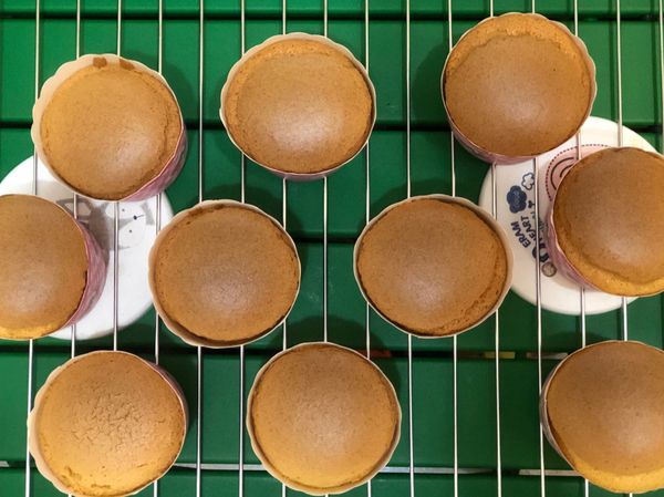 110度預熱10分鐘
110度20分鐘
120.130.140.150.160.170各10分鐘
注意烤箱上下火的控制