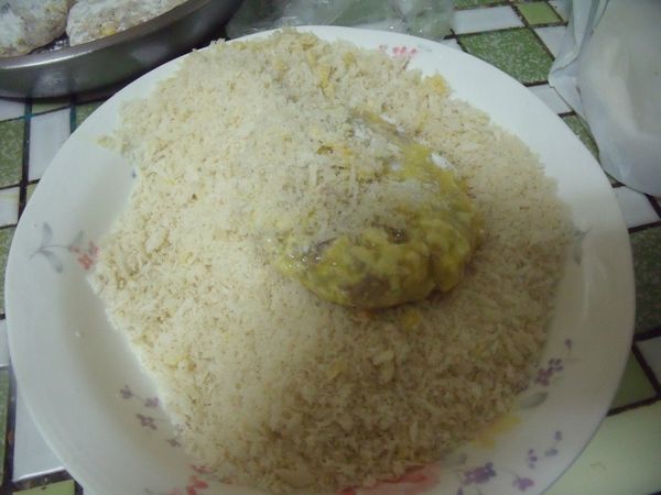 裹上麵包粉
