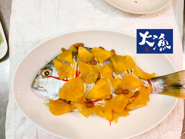 再淋上鳳梨豆瓣醬、及一些些米酒