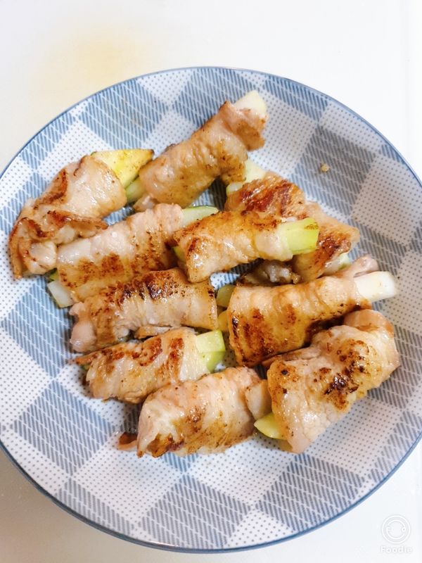 煎好可再刷上烤肉醬