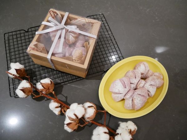 自己吃或裝盒送人都超浪漫💜💜💜