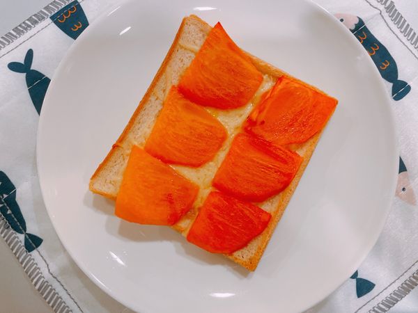 好吃的甜柿乳酪吐司😋