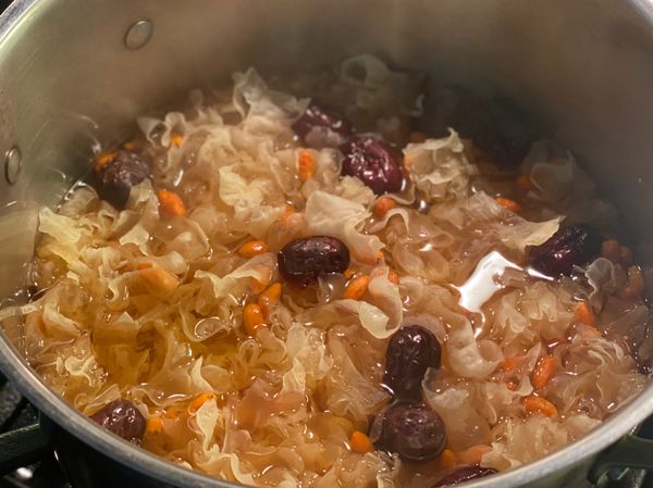 開火煮個20分鐘差不多

甜度自行調整