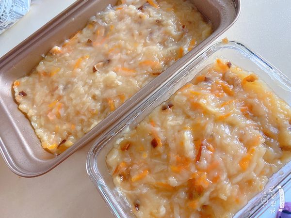 滿滿的蘿蔔絲，等待冷卻後，即可放入冷凍保存。