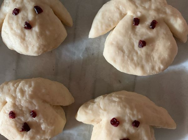 預熱焗爐180度五分鐘後放入烤20分鐘

注意每間焗爐火力不同的，要小心觀察時間哦