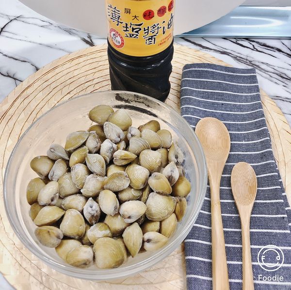 蜆仔🌊買回來後洗淨，直接丟冷凍庫急速冷凍