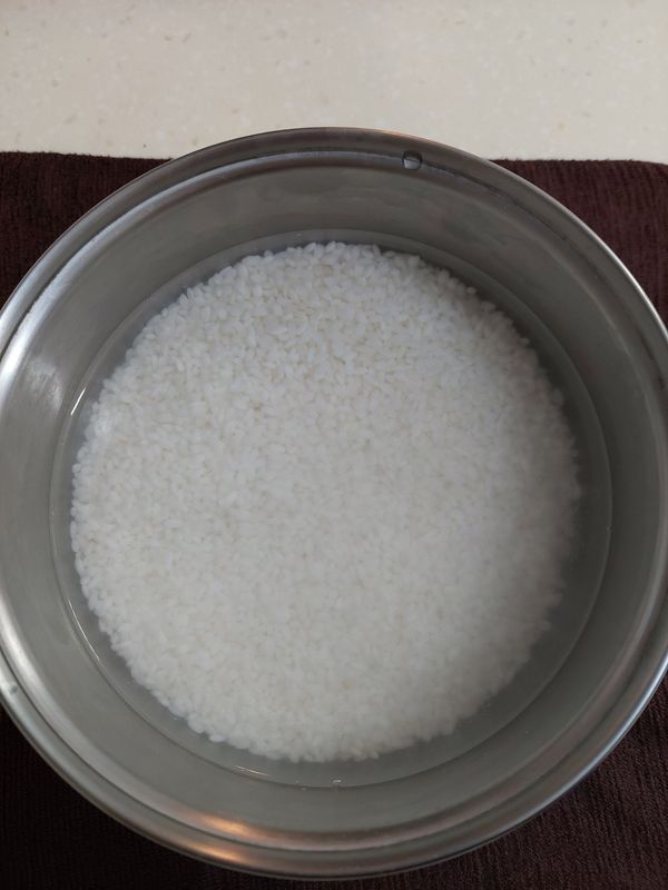 米粒明顯吸收水分