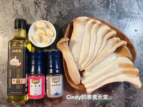 📌準備食材～
蒜頭切末備用