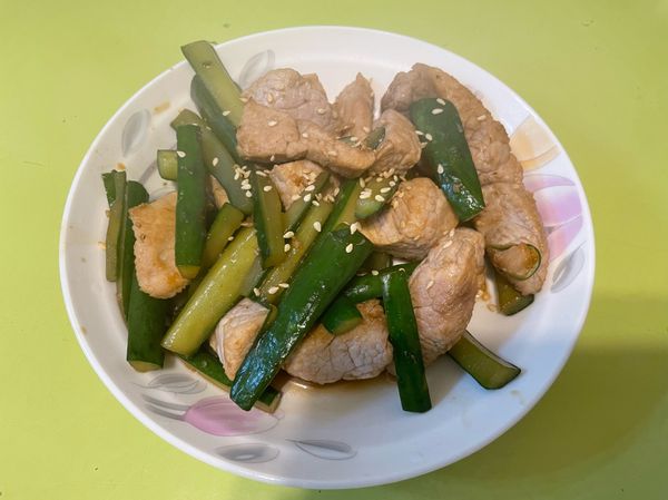 最後灑上一些白芝麻就好囉