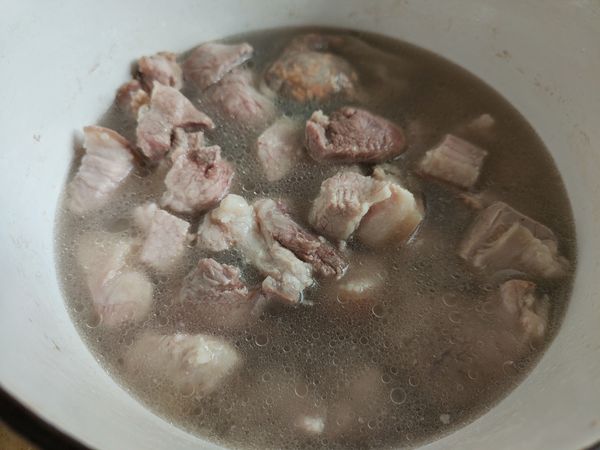 水蓋滿後續煮15分鐘