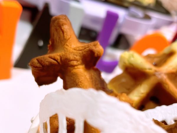 調皮做成十字架✝️形狀即可變成萬聖節🎃點心