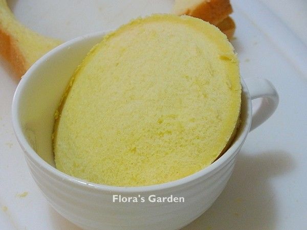 輕輕用力從一邊推就能輕鬆取出