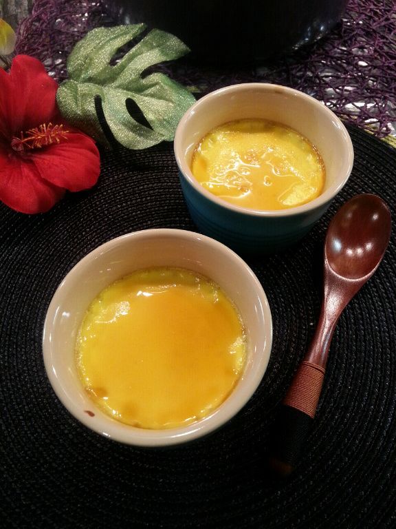 這個是用紅糖放上蛋面後焗5分鐘的效果，表面是不帶焦黑。