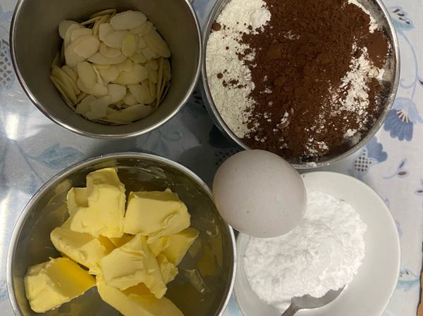 先準備好所有食材