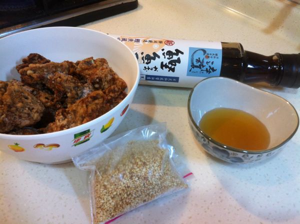 食材備妥如右圖...