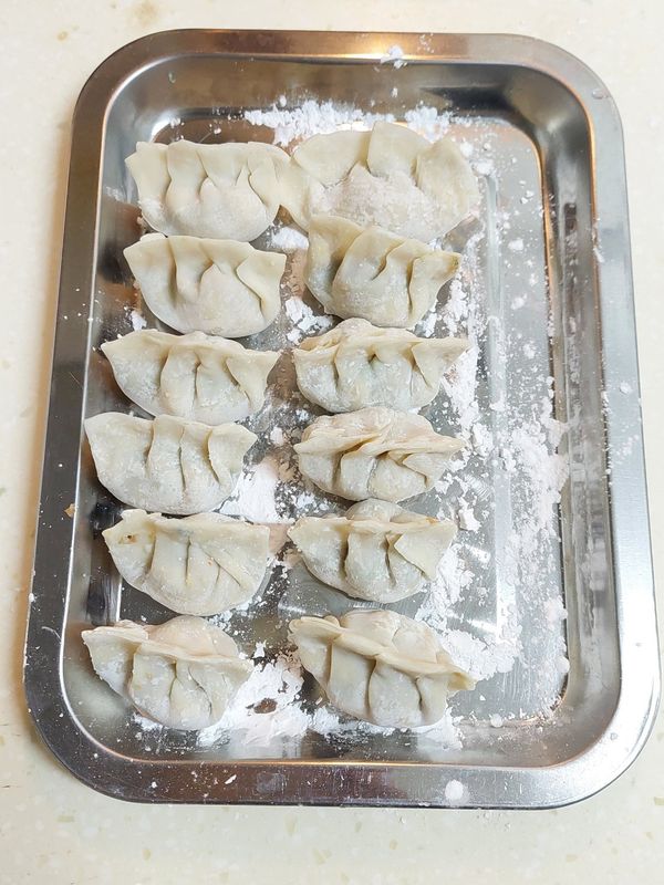 包好下鍋煮5分鐘即可