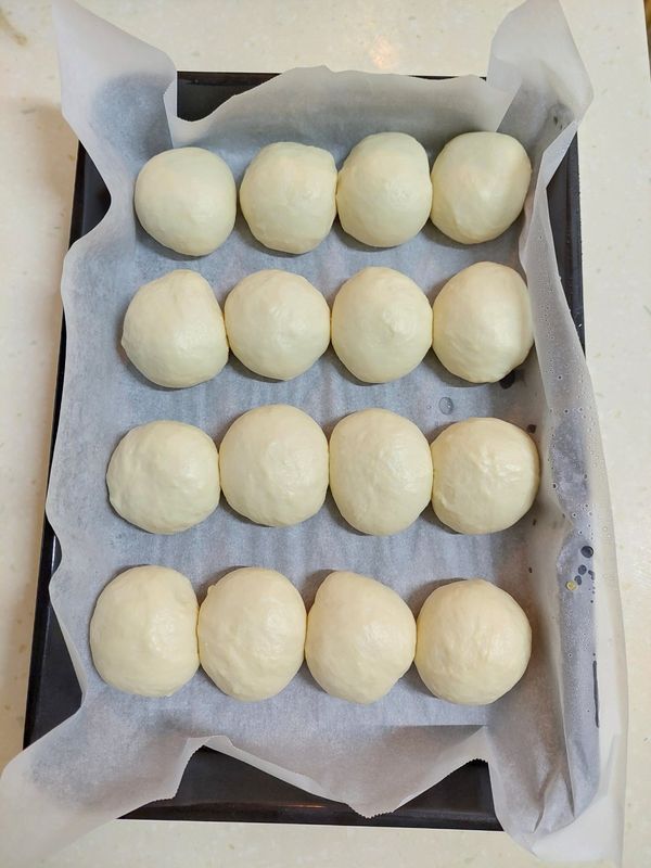 排盤，二次發酵60分鐘或至兩倍大