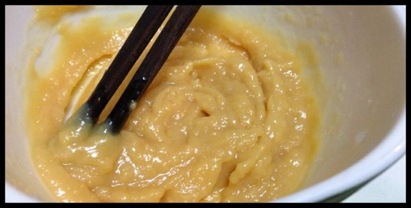 將可爾必思乳酸菌發酵乳&amp;味噌 一起攪拌均勻