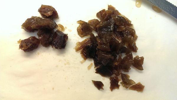 把有機Q梅去核切細備用