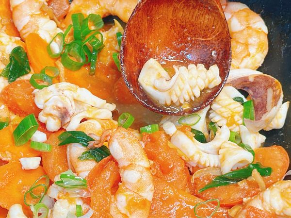 就可以下調味料（白砂糖、蕃茄醬、醬油膏），起鍋前加點蔥花