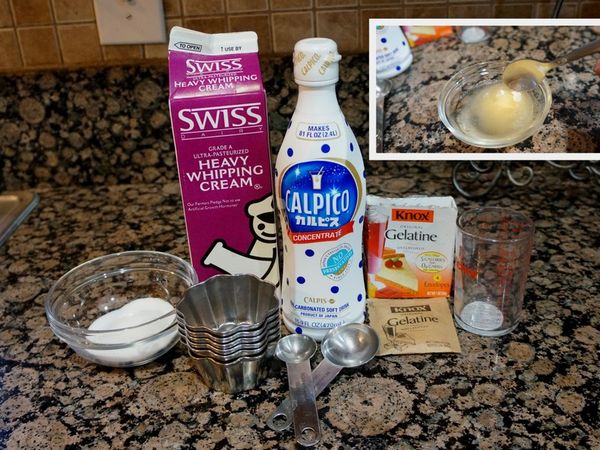 將A材料量入一小碗中拌勻，靜置5分鐘。