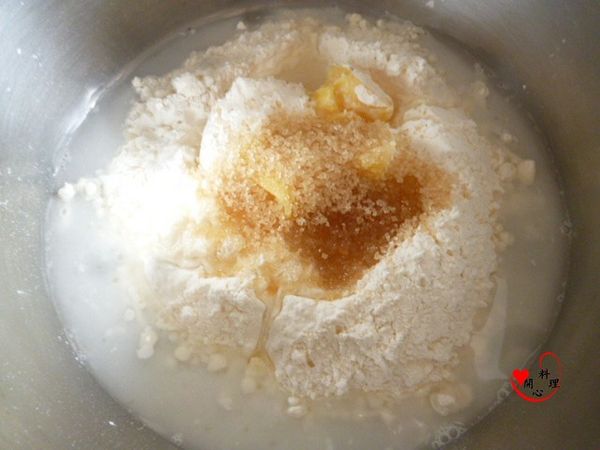 將[油皮]材料全部拌勻