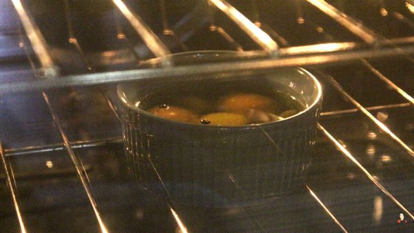 放入烤箱中，以195℉ /90℃ 烤 15 到 20 分鐘
