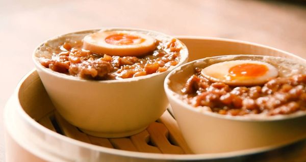 放入蒸籠或電鍋蒸約20分鐘