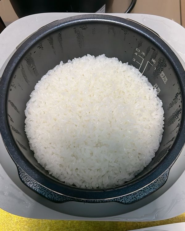 卸壓完成後香噴噴的白飯就煮好了！