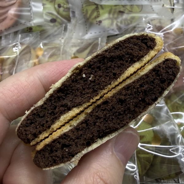 好 好 吃 
很 好 吃
這款餅乾真的是每天都被小朋友問：還有沒有？😂