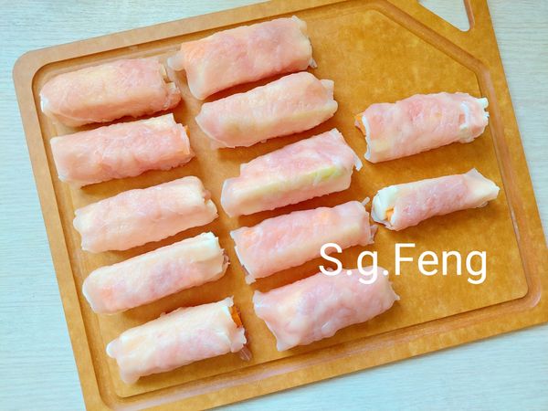 5.逐一的完成每一個肉捲。