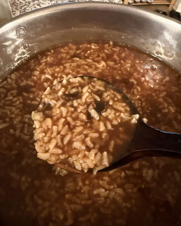 30分鐘後就好囉！可以享用美味又營養的桂圓糯米粥了！