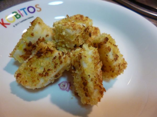 也可以沾上蛋液，表面沾取麵包粉，以油煎過，會有另一種外酥內軟的風味唷！