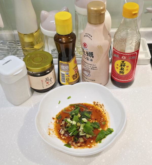 喜歡蒜末自己加