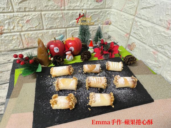 最後撒上少許的防潮糖粉即可~