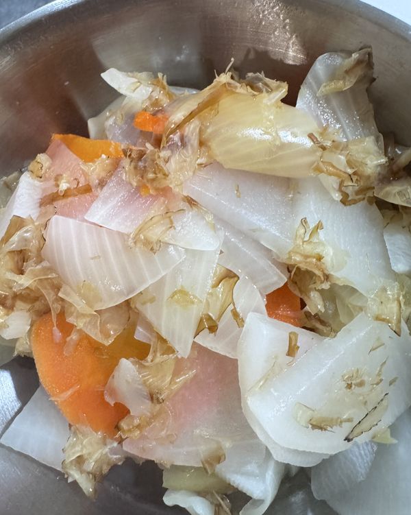 之後將食材全部撈出